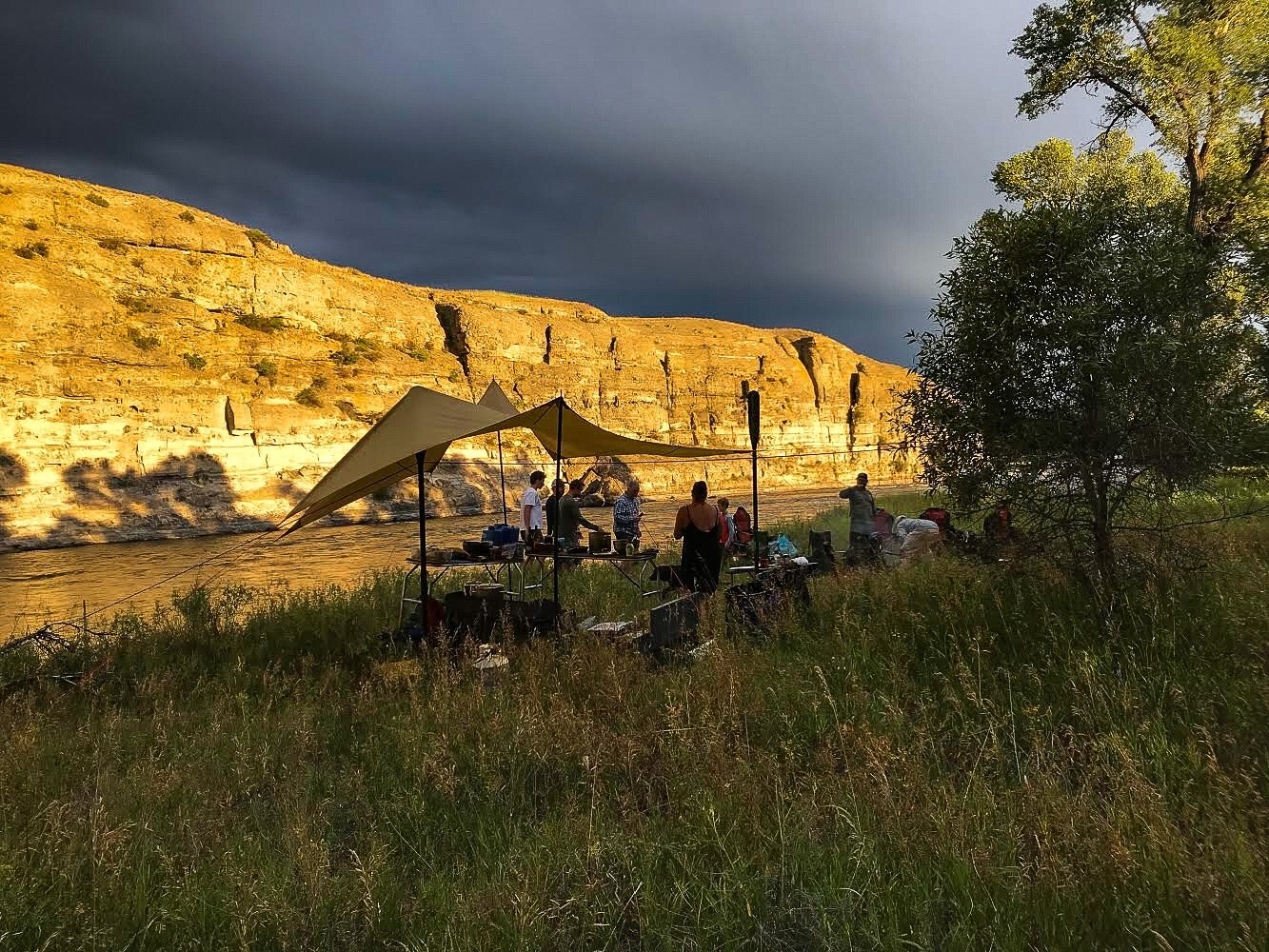 Yellowstone River Overnight Float Trips