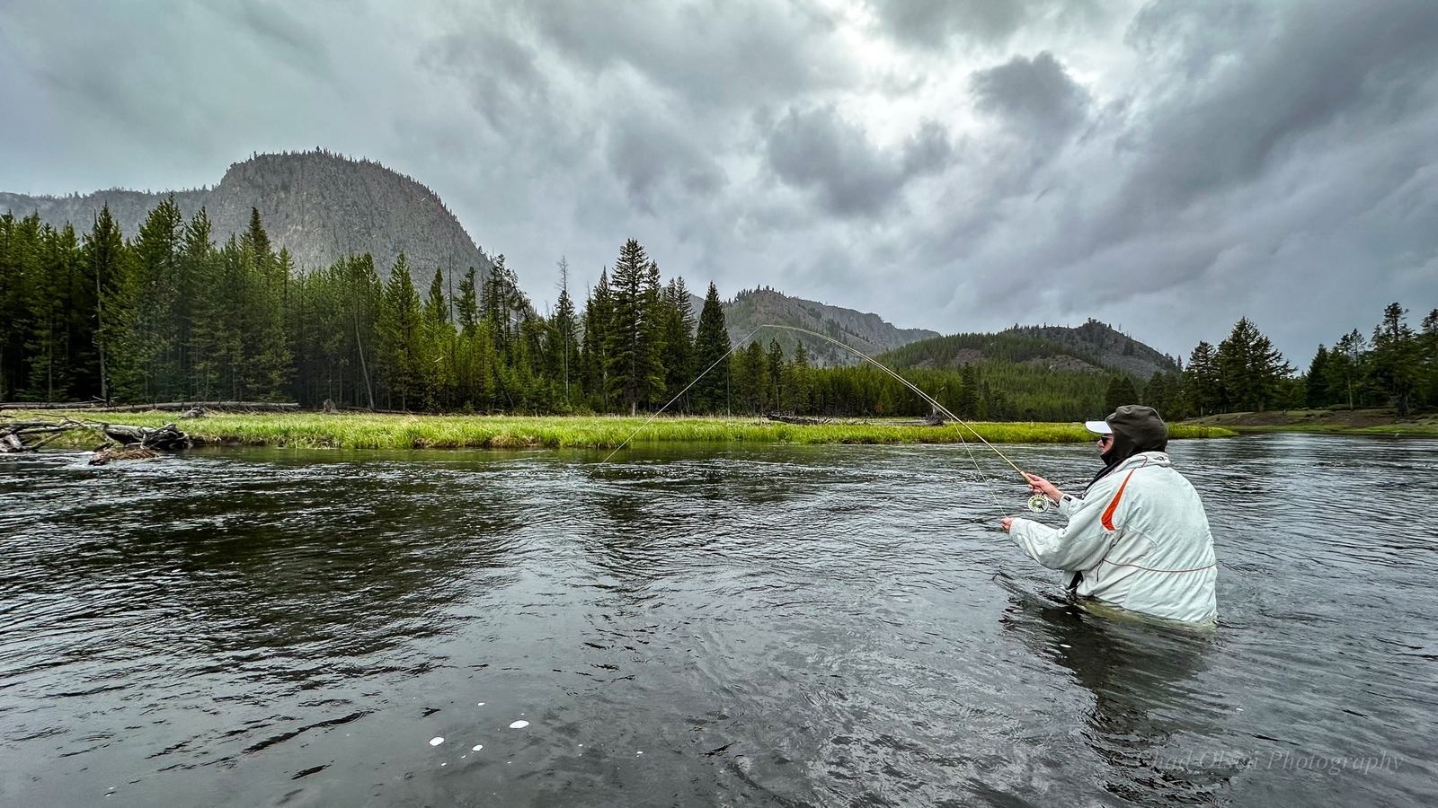 The Best Fly Fishing Trips in Yellowstone Park