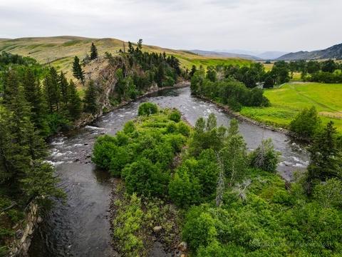 The Best Montana Overnight Float Fishing Trips