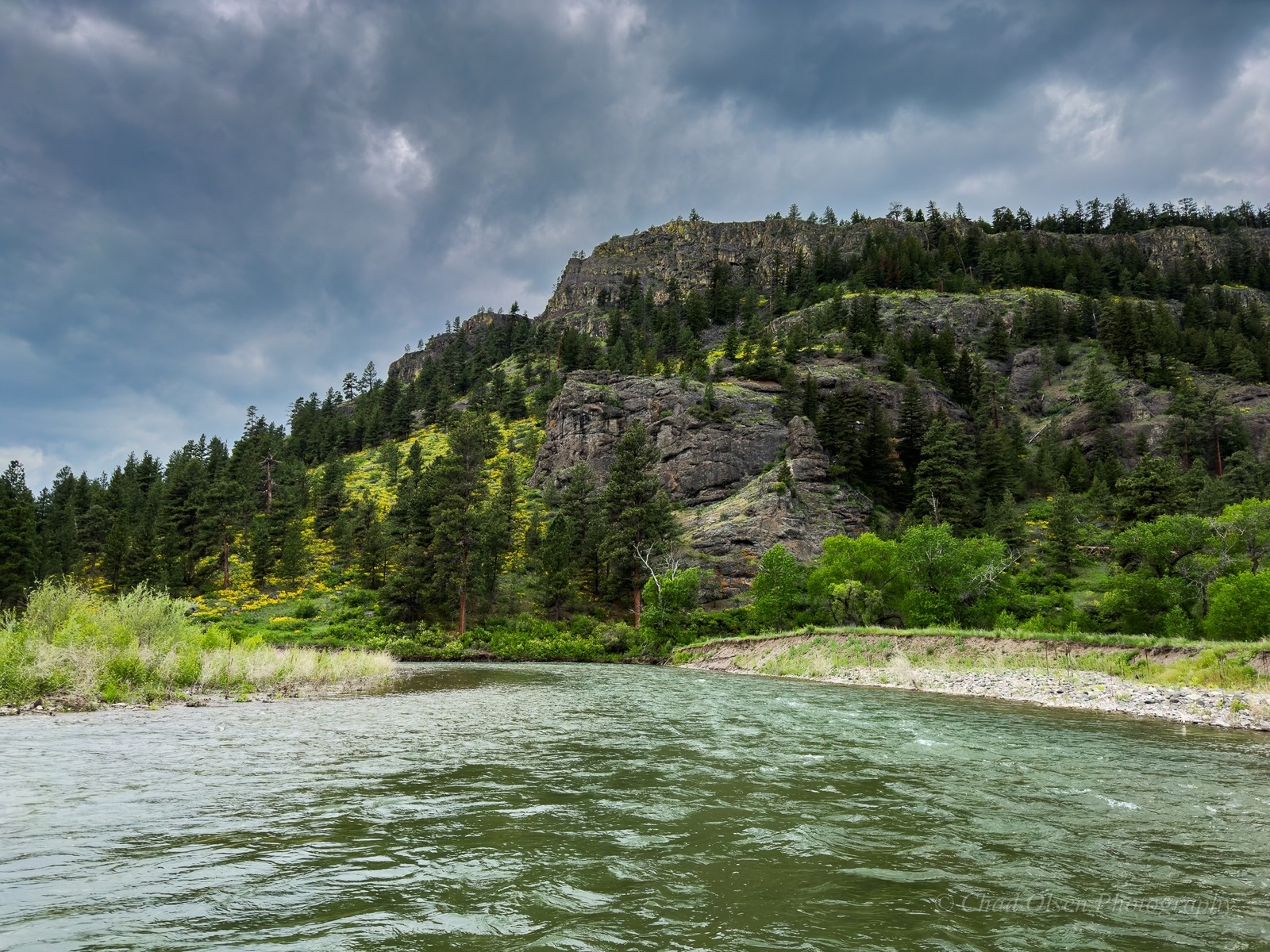 The Best Overnight Float Fishing Trips in Montana