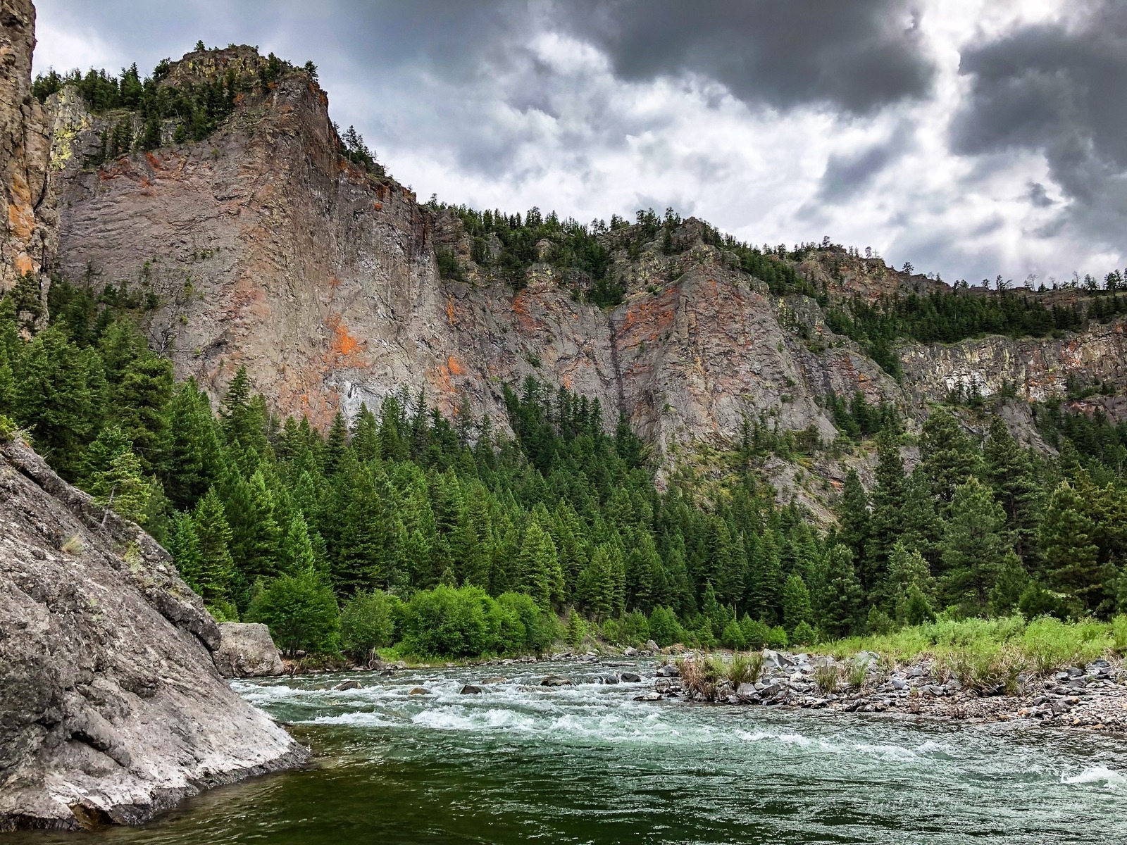 The Best Overnight Float Fishing Trips in Montana