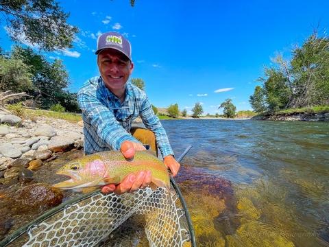 The Best Fly Fishing Trips in Yellowstone Park